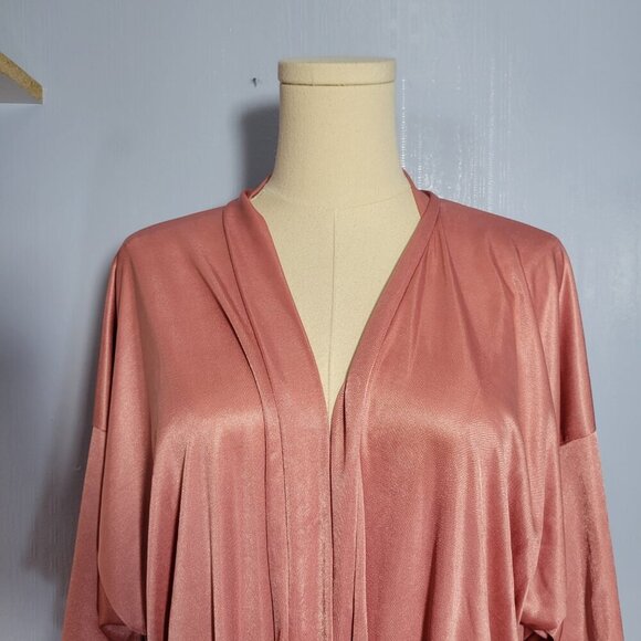 Petra Fashions 1X Light Pink Lace Shortsleeve Classic Tie Summer Robe - Picture 2 of 9